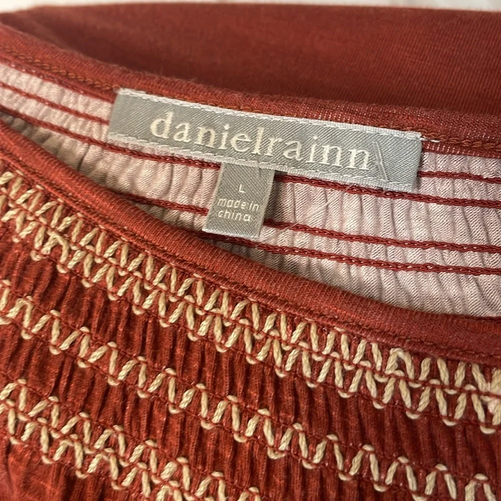 NWOT Daniel Rainn Stretchy Soft Pullover (P241) - Picture 6 of 6